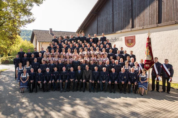 03-01_27A8912_Ret_Schnitt.jpg